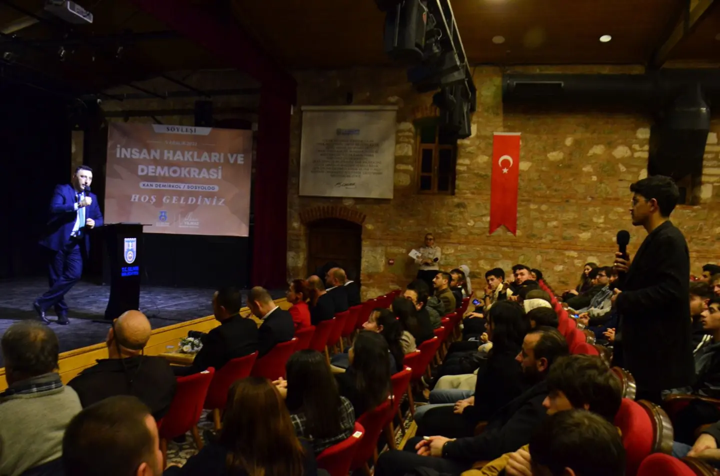 İnsan Hakları ve Demokrasi Konferansı