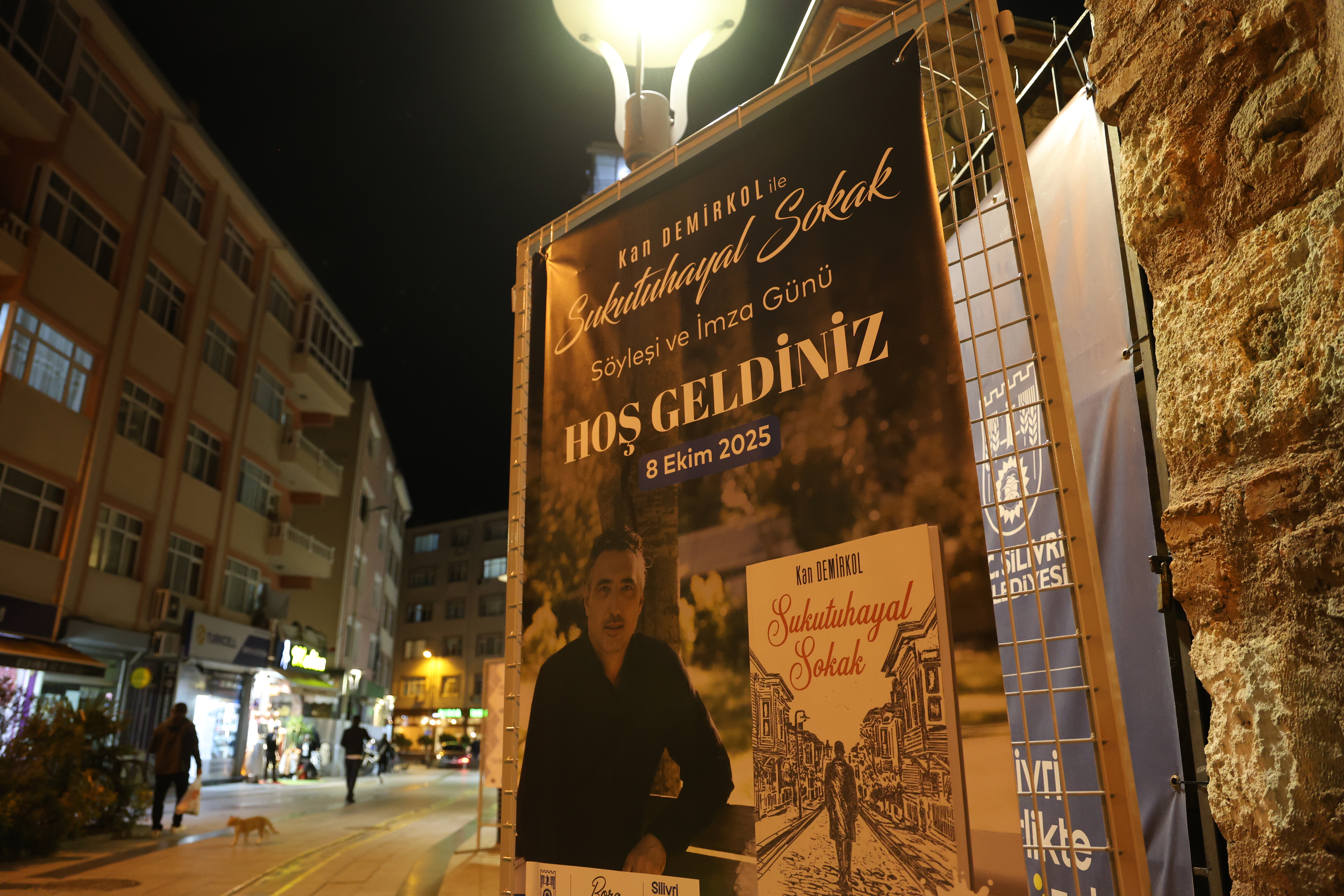 Söyleşi ve İmza Günü