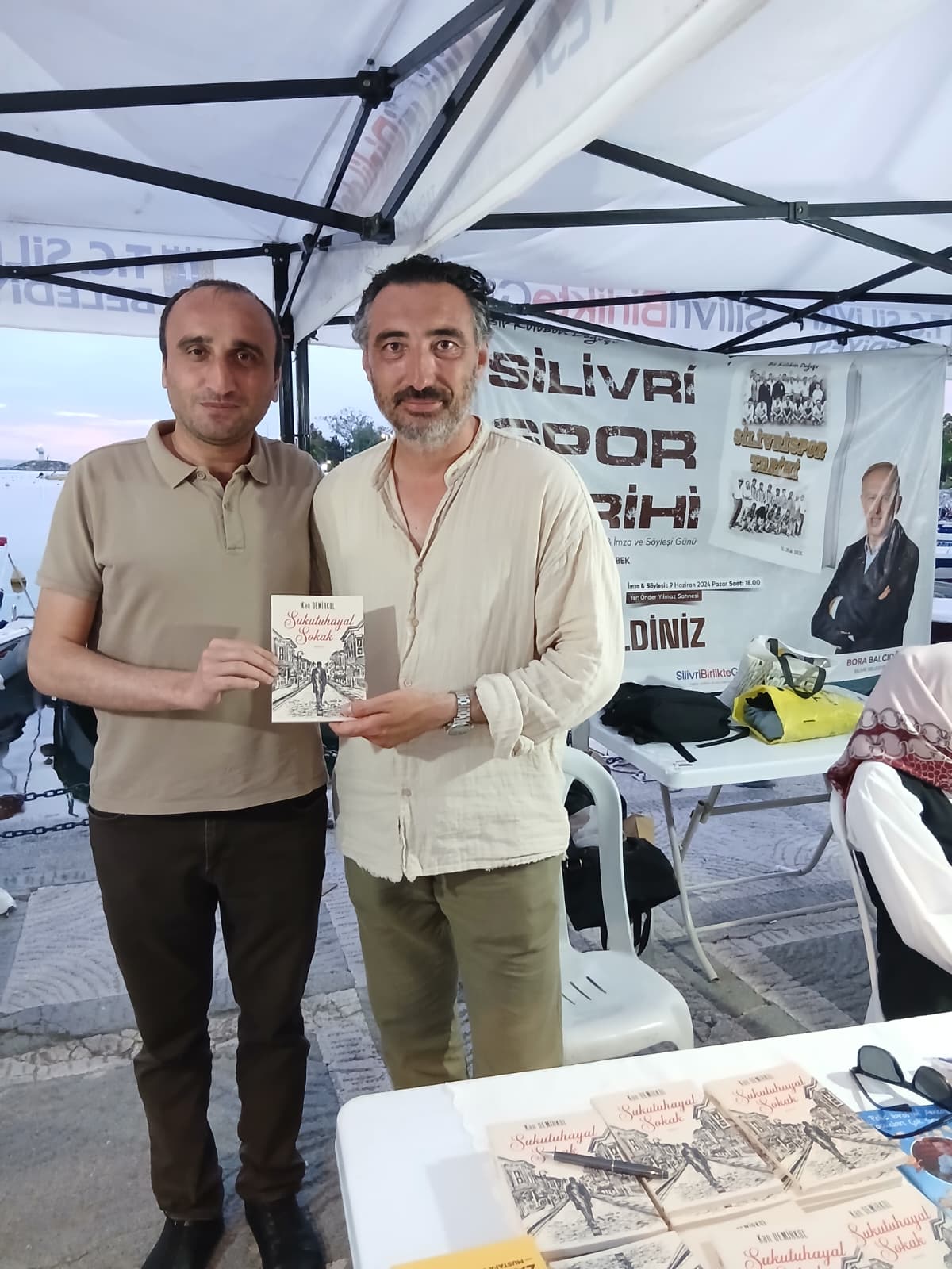 1. Silivri Kitap Fuarı İmza Günü