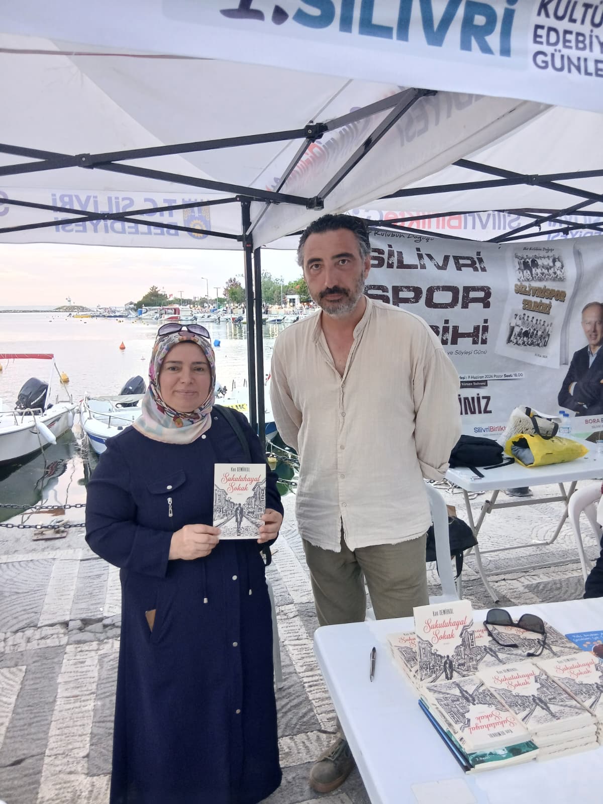 1. Silivri Kitap Fuarı İmza Günü